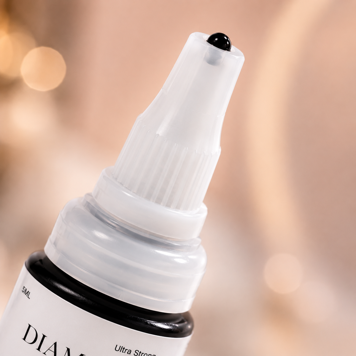 Diamond Bond – Sneldrogende Wimperlijm