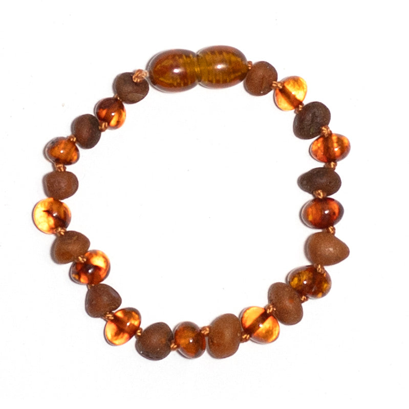 Barnsteen armbandje – ronde kraaltjes – gepolijst/ruw – 14 cm – Cognac