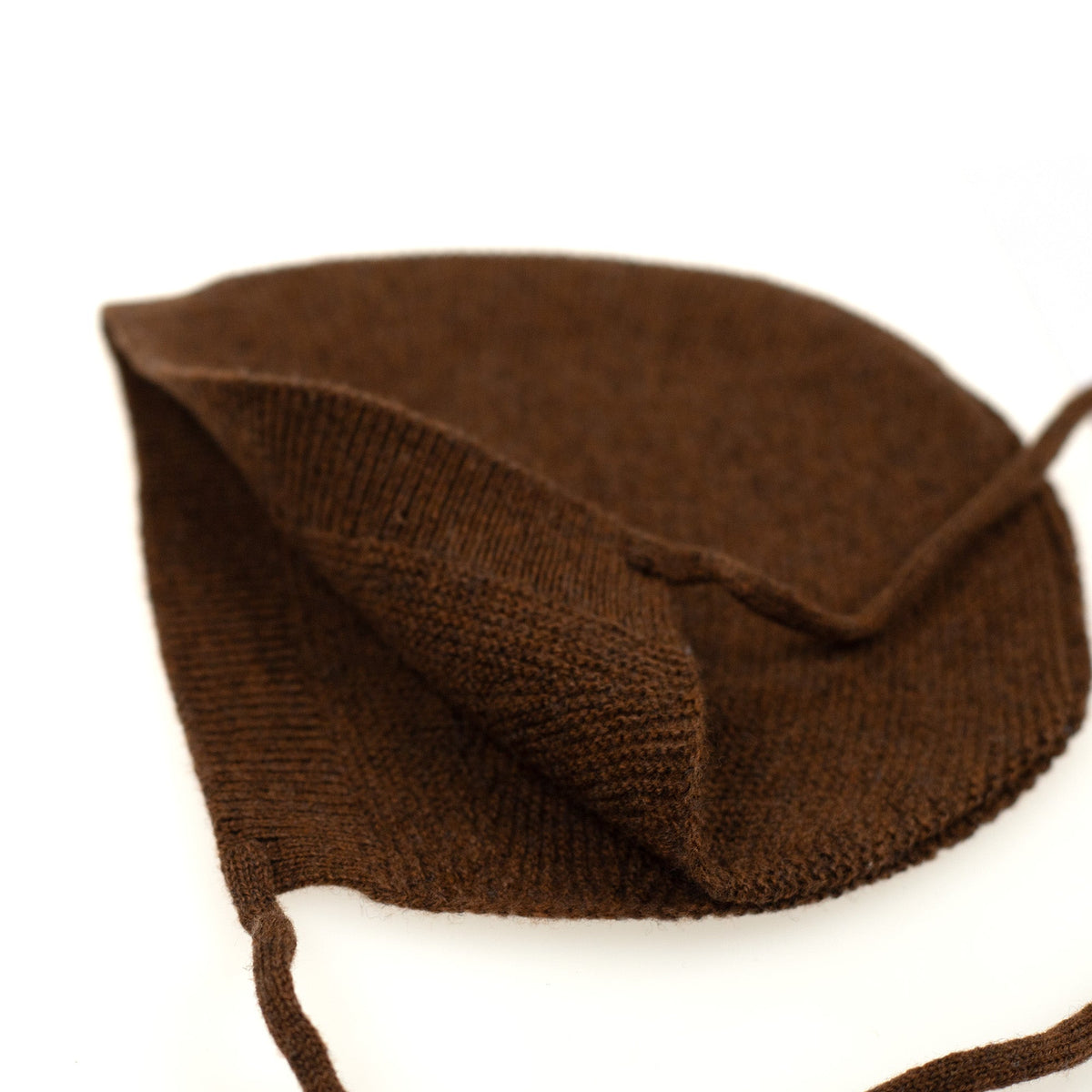Wollen strikmuts baby gebreid – merinowol – Brunette
