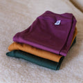 Wollen babybroekje – merinowol – Crushed violets