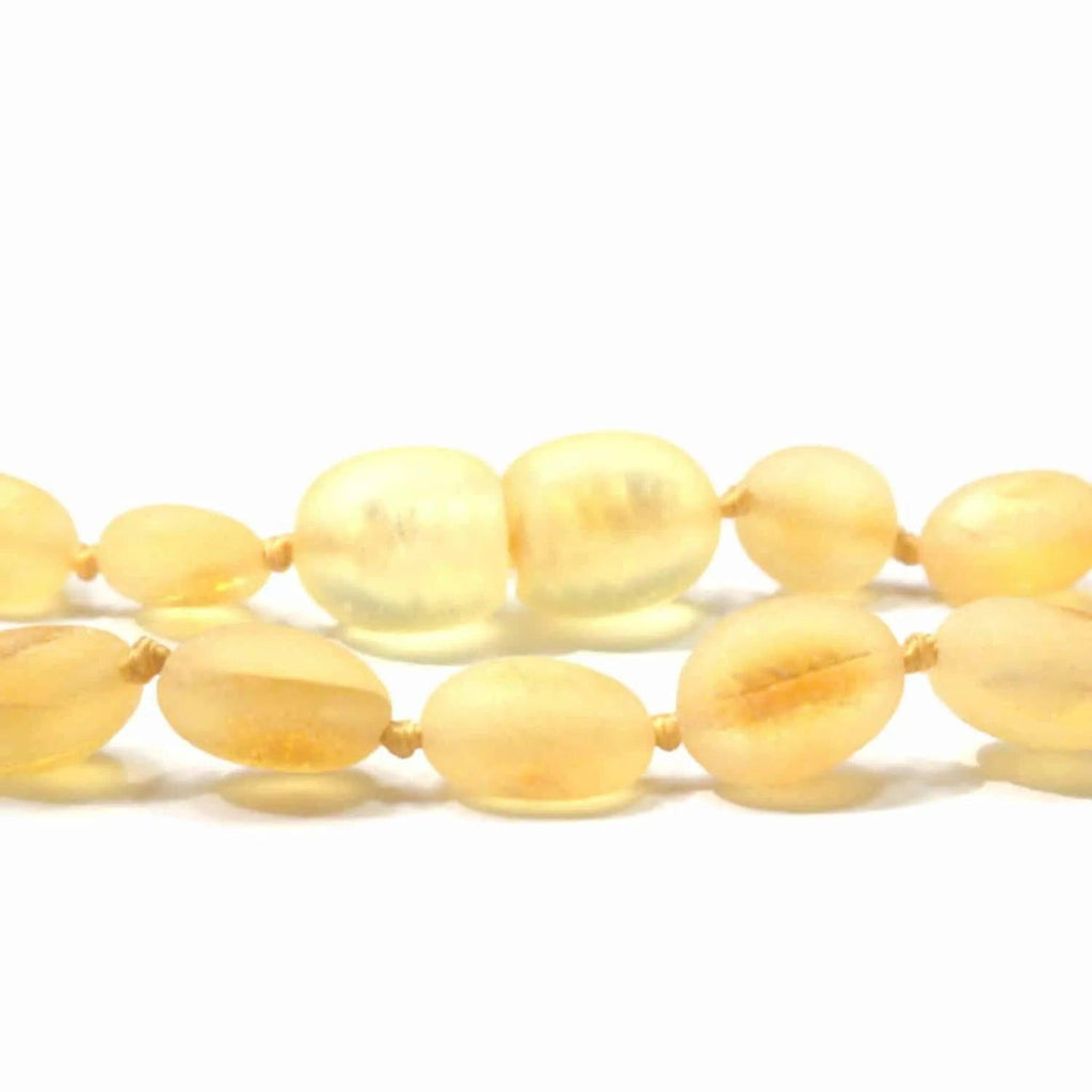 Barnsteen armbandje – ovalen ruwe kraaltjes – Citroen – 14 cm