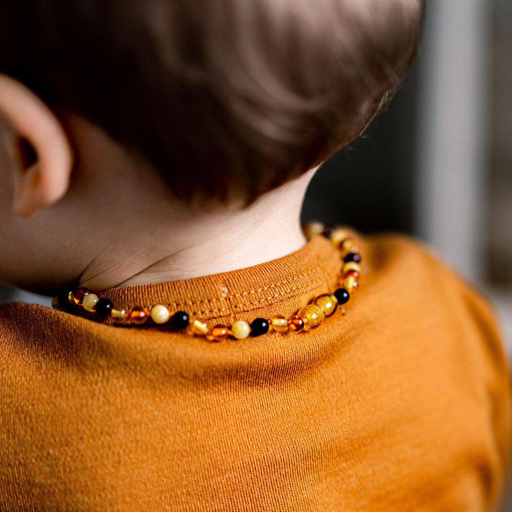 Kinderketting barnsteen – ronde kraaltjes – 36 cm – 4 kleuren