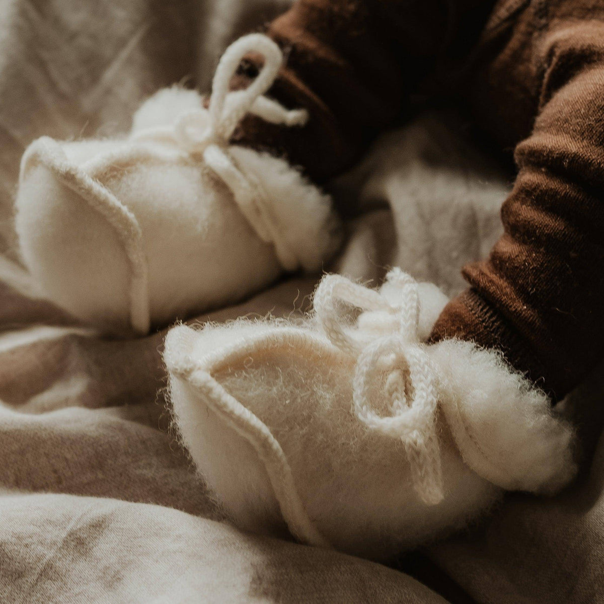 Baby wollen slofjes – Naturel