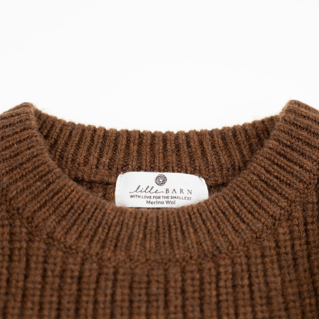 Gebreid wollen babytruitje – merinowol – Brunette