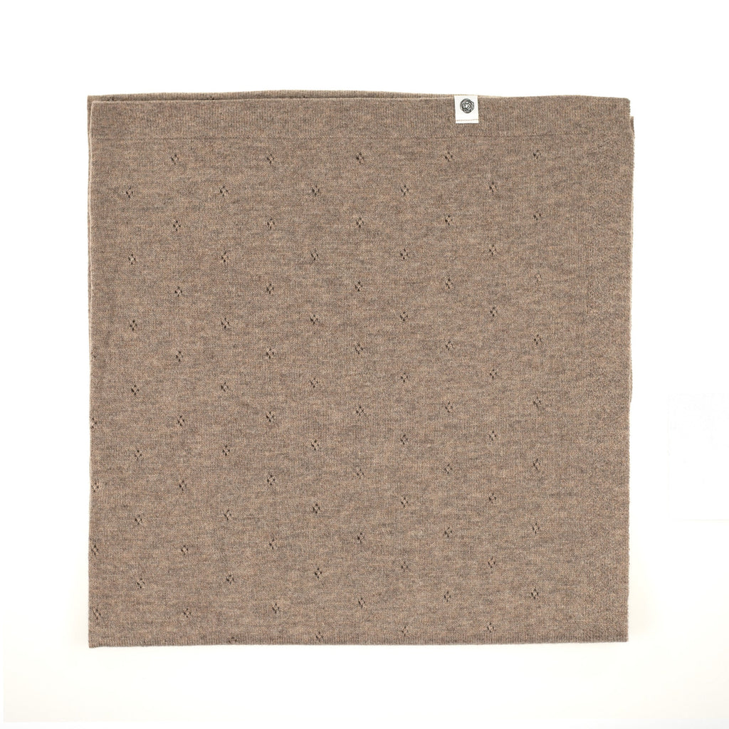 Wollen baby- en wikkeldeken – pointelle gebreid – merinowol – Cobble