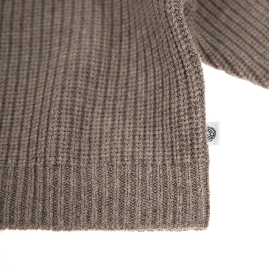 Gebreid wollen babytruitje – merinowol – Cobble