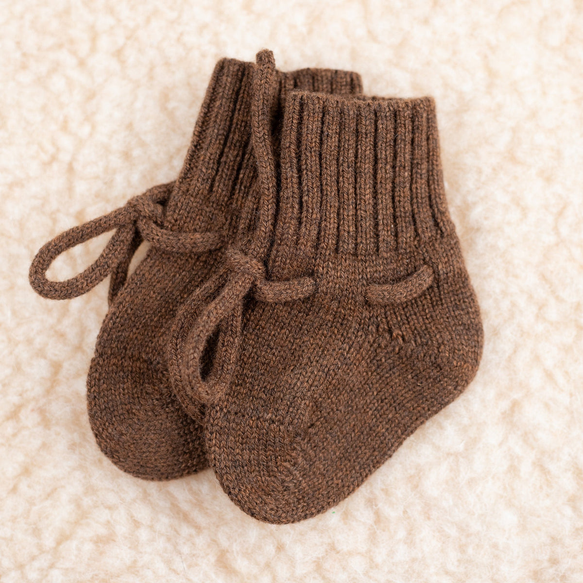 Wollen babysokjes – merinowol – Brunette