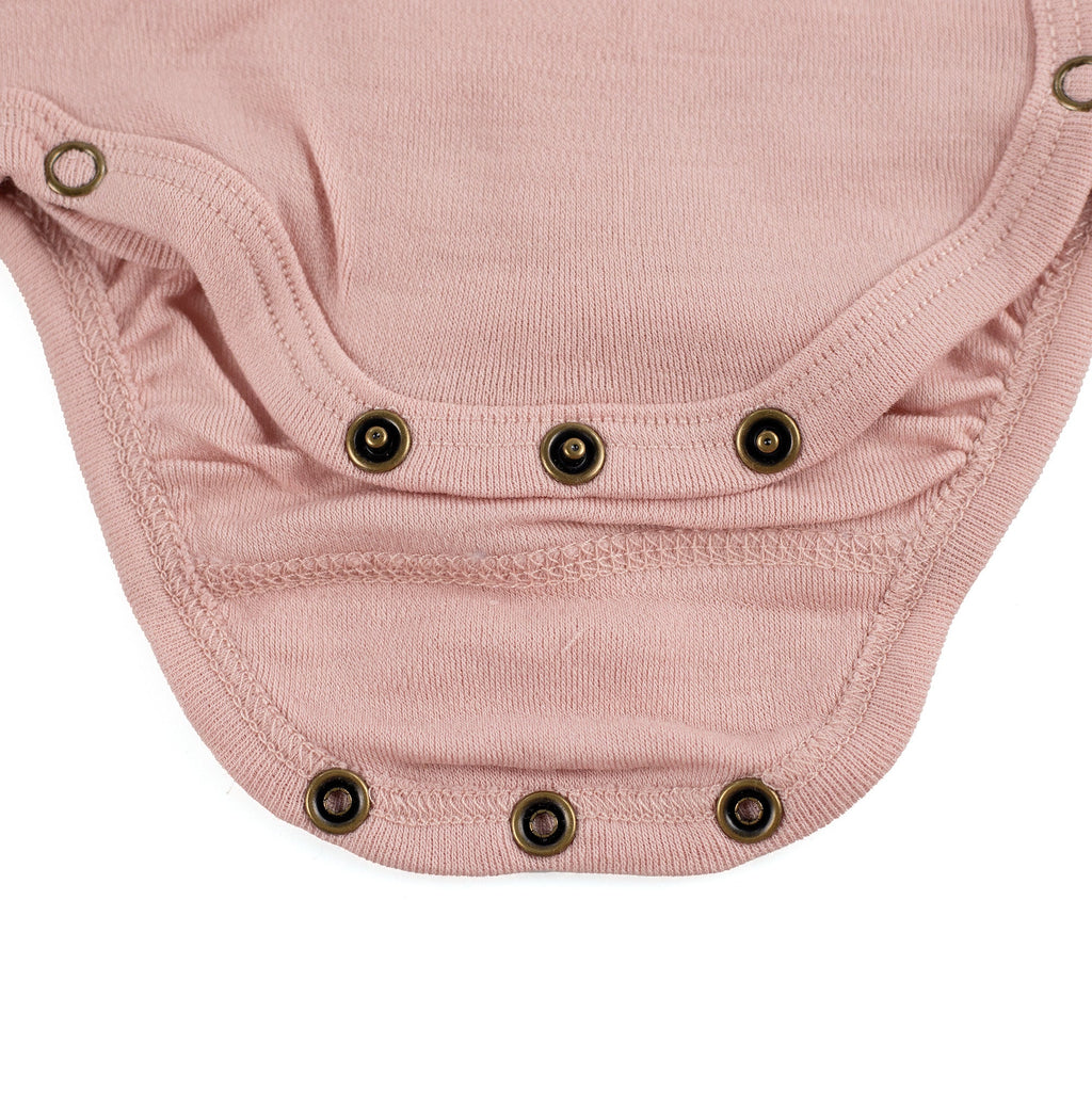 Wollen overslagromper lange mouw – merinowol – Misty Rose