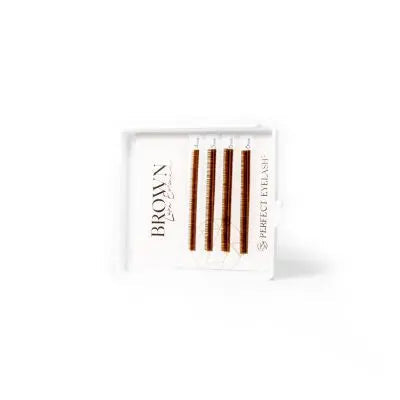 Light Brown Lashes – Lichtbruine Wimperextensions