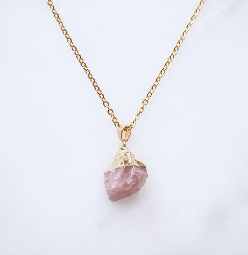 Aardbeienkwarts Ketting – Roze Natuurstenen Hanger